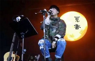 觅香吉他谱,原版栗先达歌曲,简单C调指弹曲谱,高清六线乐谱